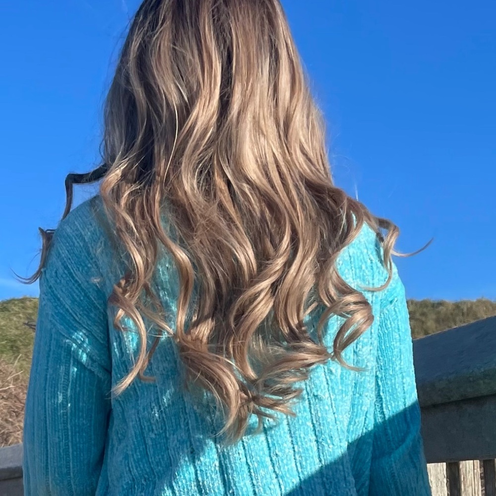 Ombré brown curly synthetic wig. - Picture 13 of 13